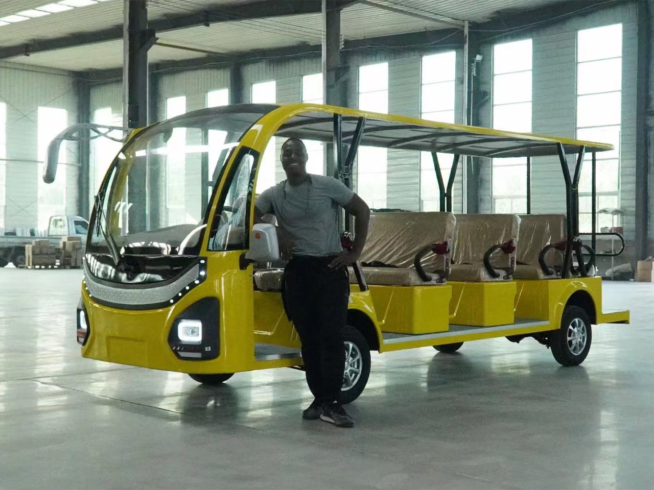 電動(dòng)巡邏觀光車出口產(chǎn)品